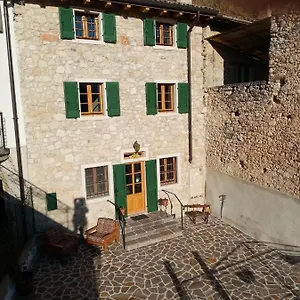 Ca' Del Laki Caprino Veronese